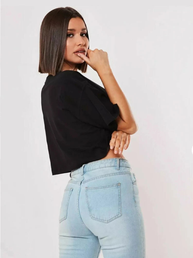 Camiseta Cropped Maga Curta